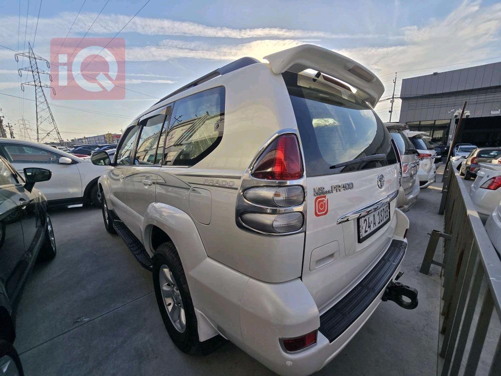 تۆیۆتا لاندكروزر پرادۆ